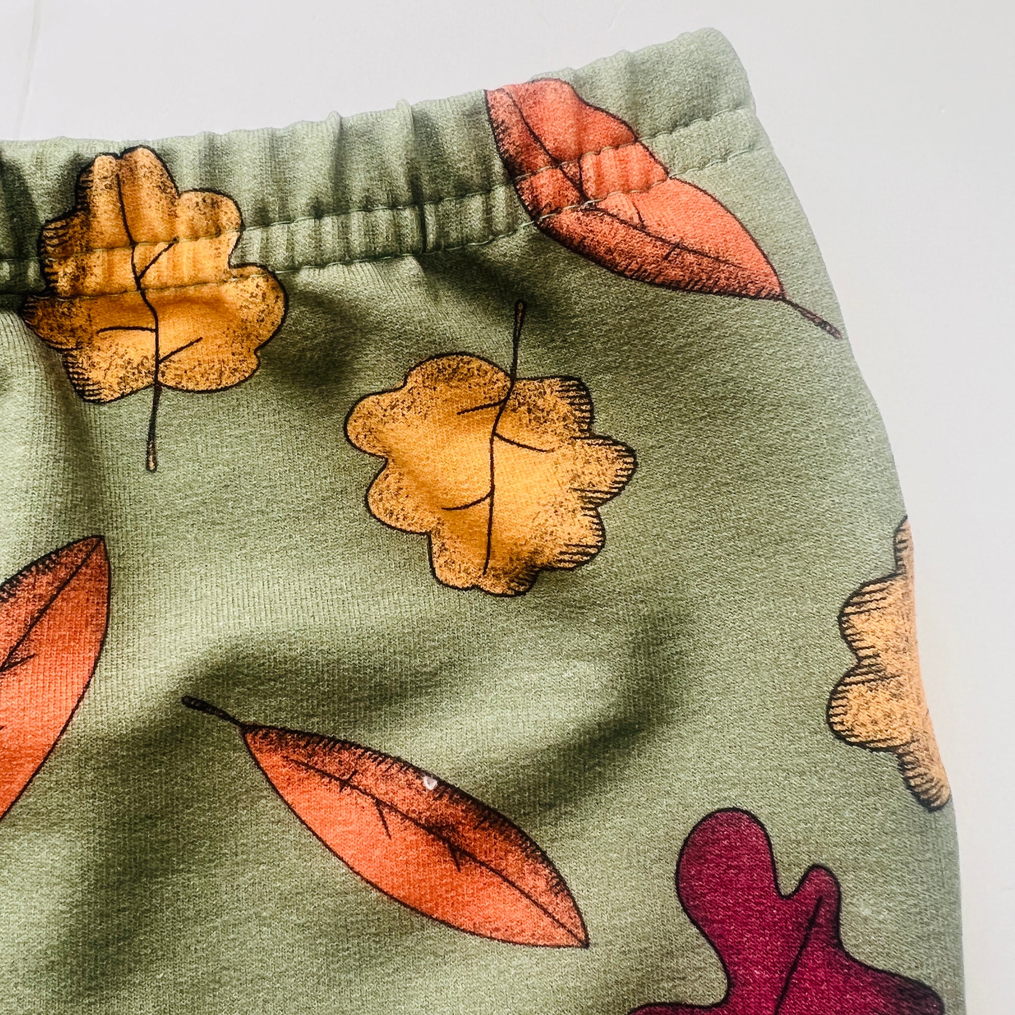 Green 'Autumn Leaves ' Adult Organic cotton leggings (Thicker weight fabric)