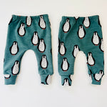 (Preorder for 1st week Dec) Eddie & Bee organic cotton leggings in Teal "Happy Penguins" print. (Thicker Jersey Fabric)