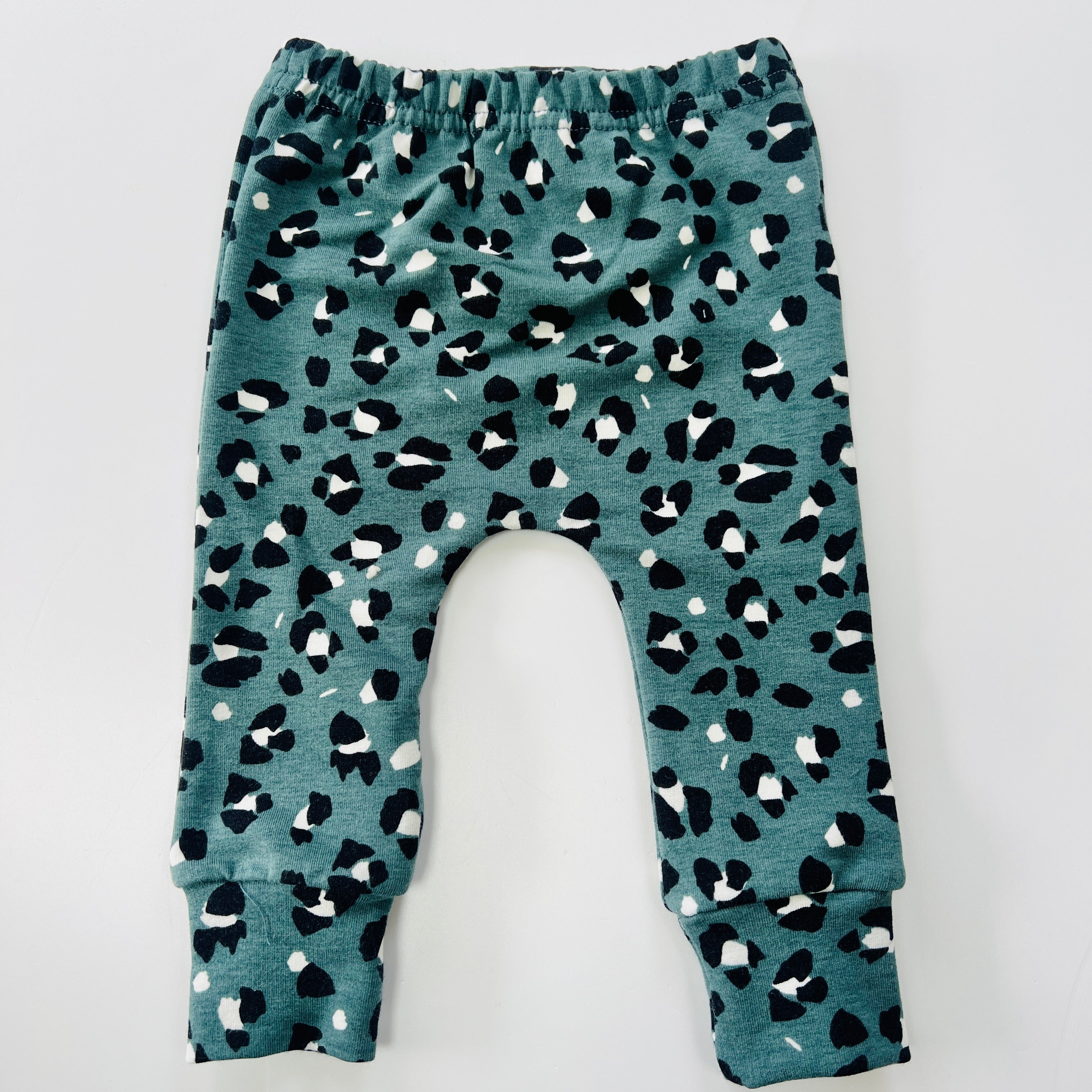 Eddie & Bee organic cotton leggings in Pine "Leopard Spot" print. (Thicker Jersey Fabric)