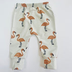 Eddie & Bee organic cotton leggings in Oat "Flamingo" print.