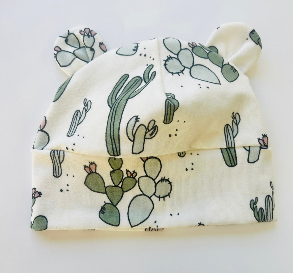 Eddie & Bee organic cotton Baby hat with ears  in Cream " Cactus" print.